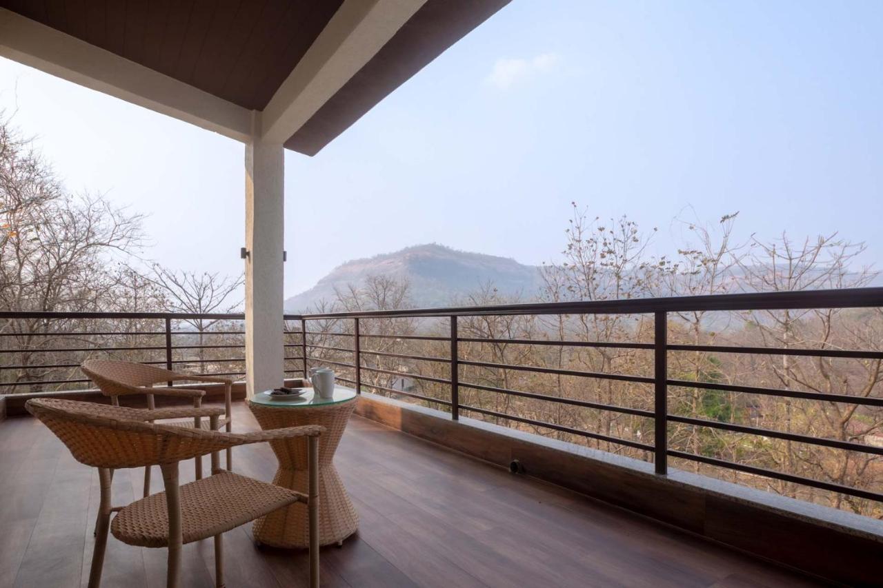 Eden Glade - Khopoli - Mountain-View Villa With Private Pool, Spacious Decks & Indoor Activities Exterior photo