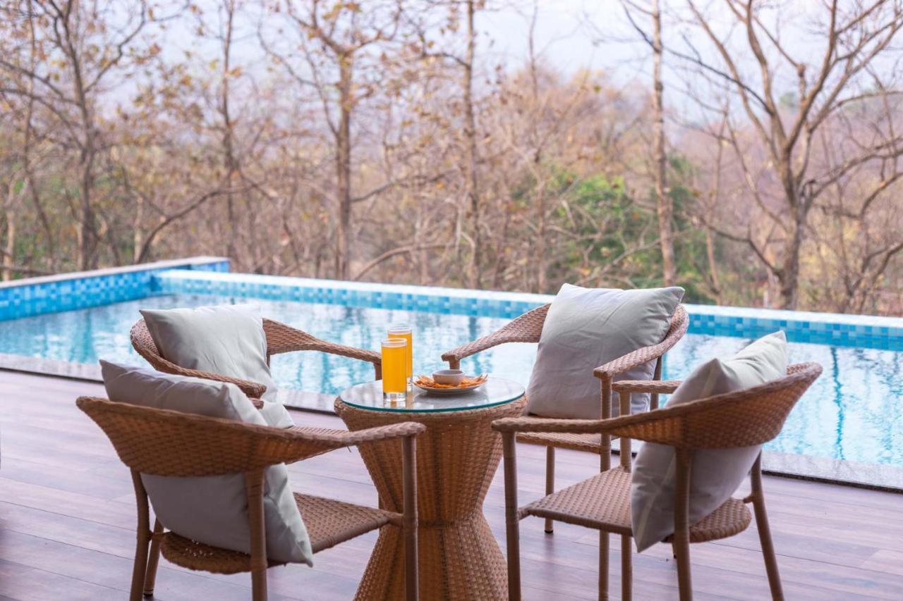 Eden Glade - Khopoli - Mountain-View Villa With Private Pool, Spacious Decks & Indoor Activities Exterior photo